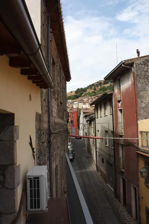 Il Lupo Rosso Bed & Breakfast Santu Lussurgiu 0*,