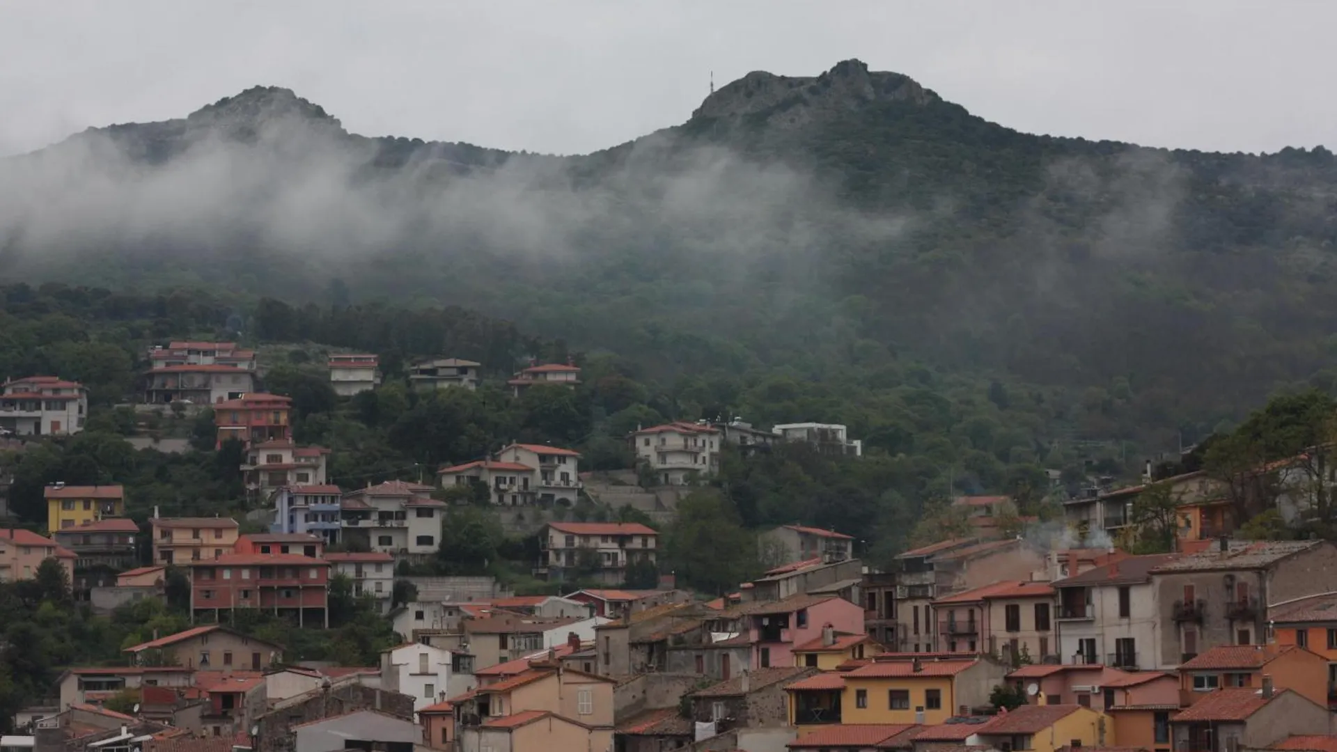 Il Lupo Rosso Bed & Breakfast Santu Lussurgiu 0*,  Italy