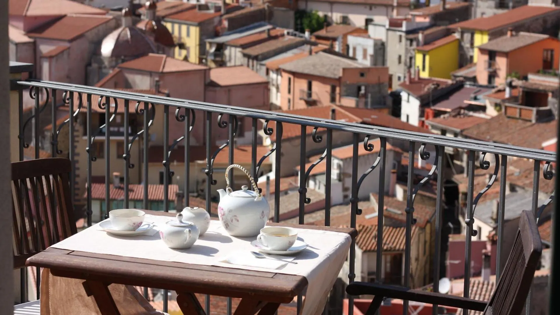 Il Lupo Rosso Bed & Breakfast Santu Lussurgiu Italy