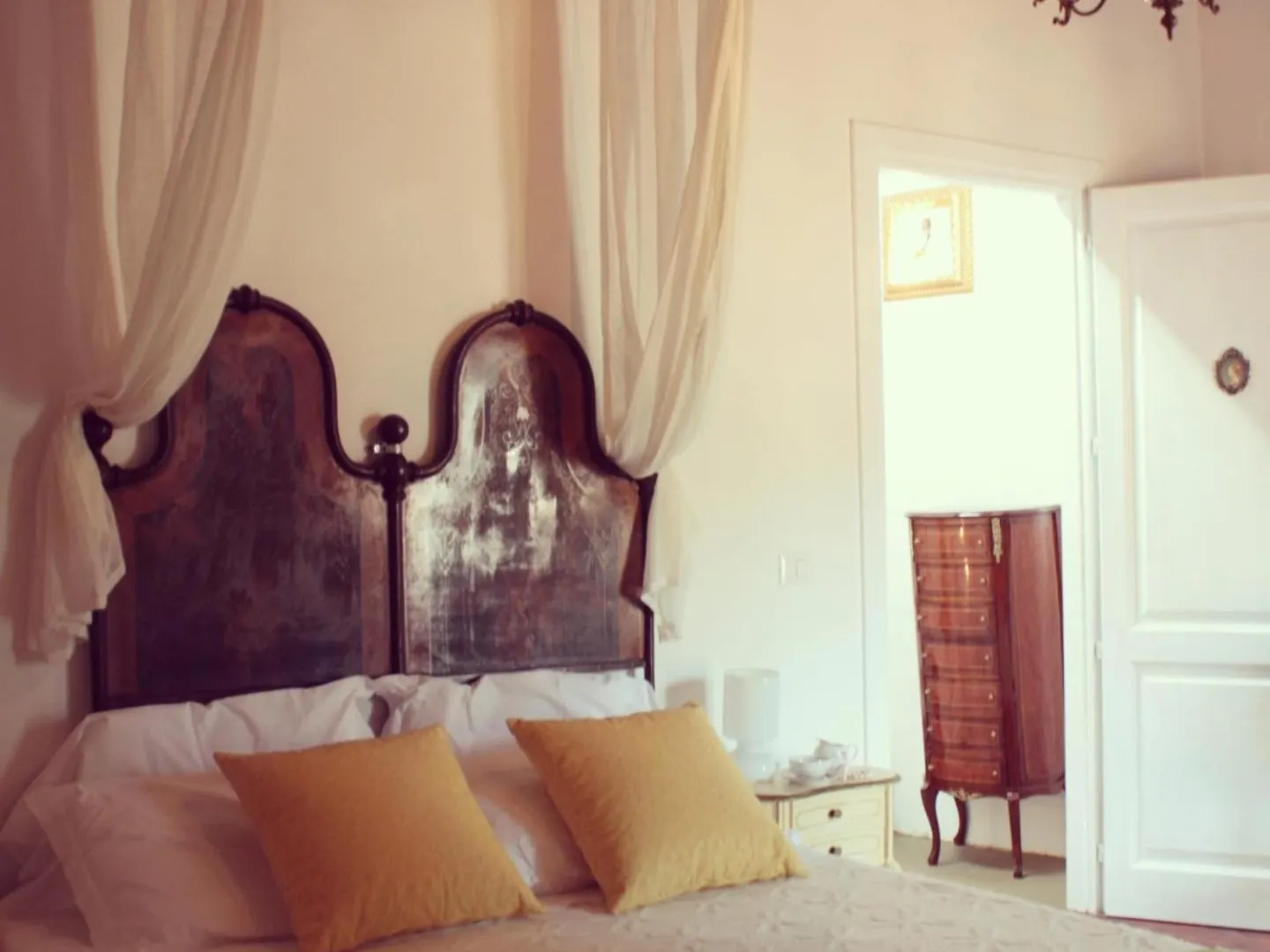 Bed and Breakfast Il Lupo Rosso Santu Lussurgiu