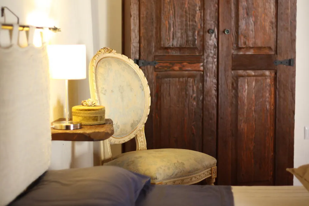 Bed and Breakfast Il Lupo Rosso Santu Lussurgiu