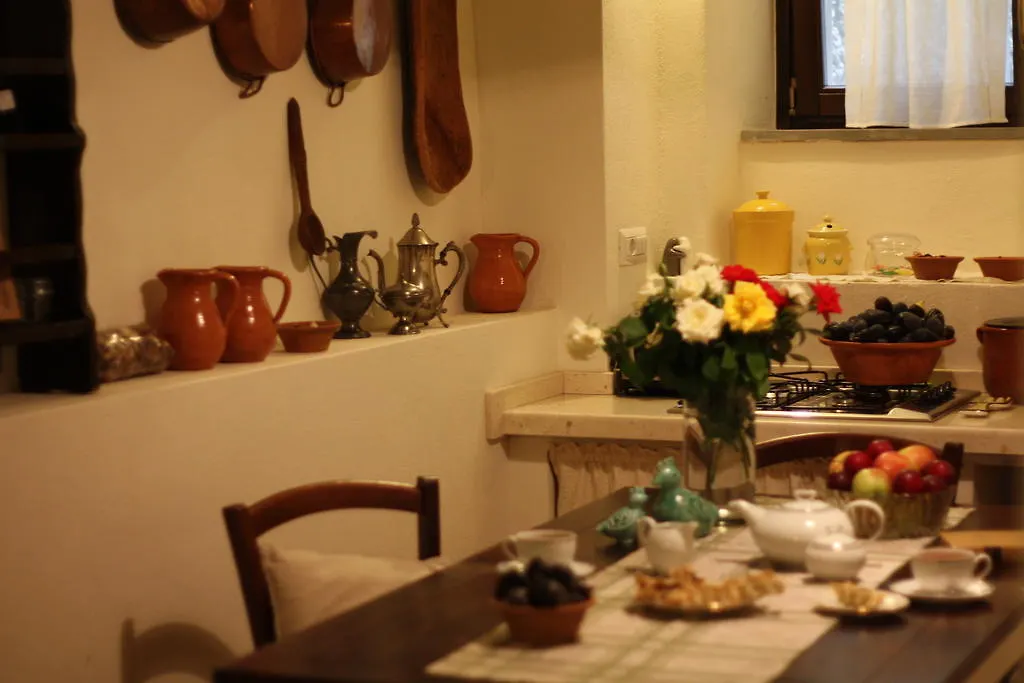 Bed and Breakfast Il Lupo Rosso Santu Lussurgiu